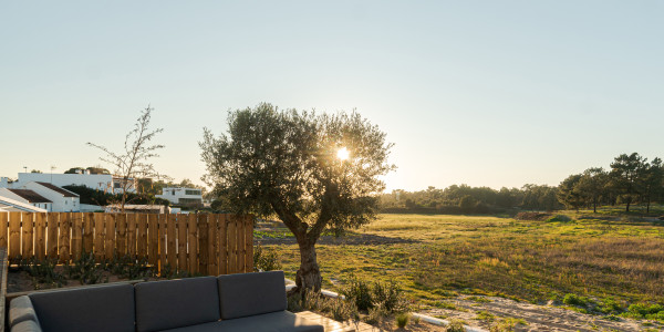 Comprar / Vender Casas Unifamiliares y Chalets en Lleida · con Jardín