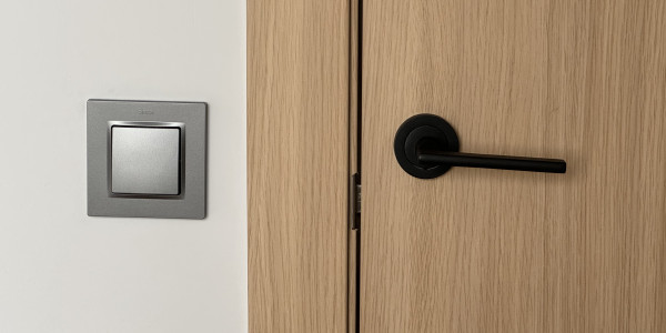 Comprar / Vender Casas Unifamiliares y Chalets en Lleida · con Puertas de Calidad