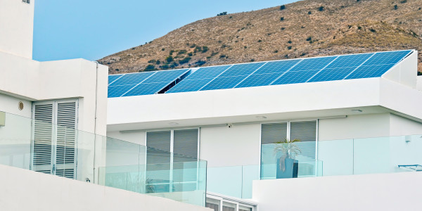 Comprar / Vender Pisos y Plantas Bajas en Lleida · con Placas Solares