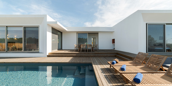 Compraventa de Inmuebles en Lleida · Casas Diseño Minivalista