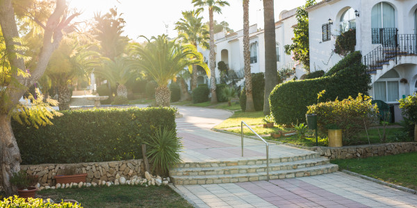 Compraventa de Inmuebles en Lleida · Villas
