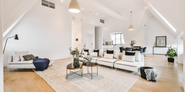 Compraventa de Inmuebles en Lleida · Tríplex