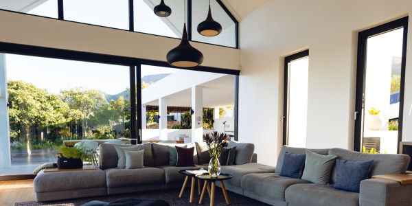 Inversores, Intermediarios, Agentes y Brokers Inmobiliarios en Lleida · Chalets