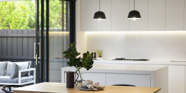 Inversores, Intermediarios, Agentes y Brokers Inmobiliarios en Lleida · Plantas Baja